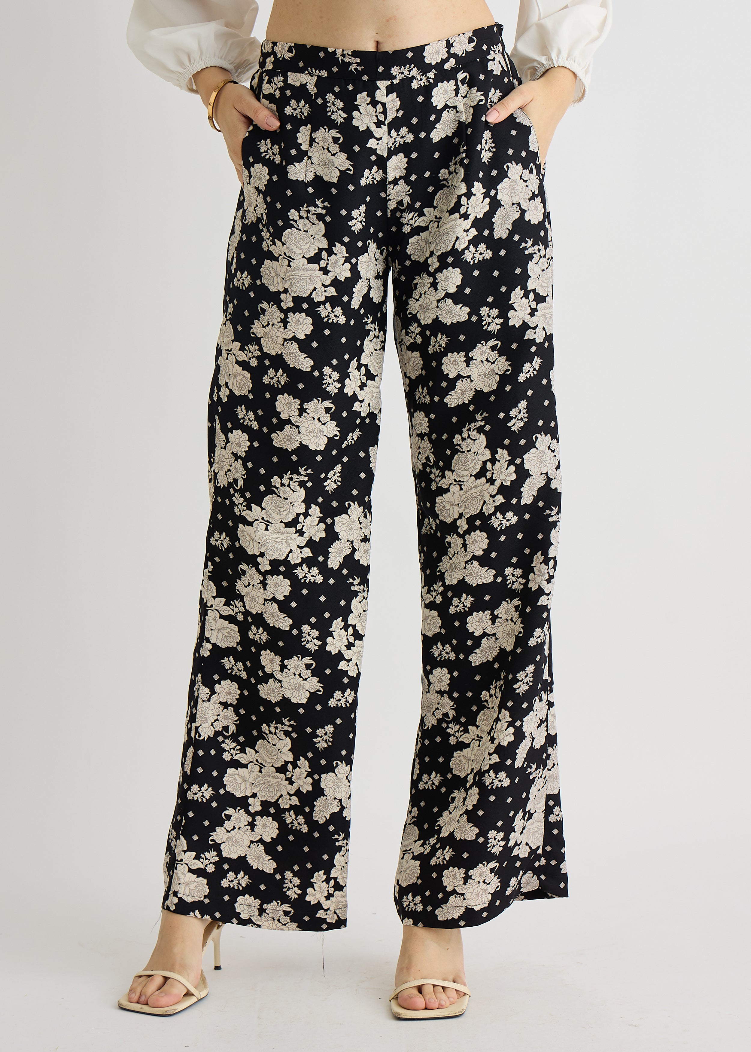 Womens Black Floral Print Trouser