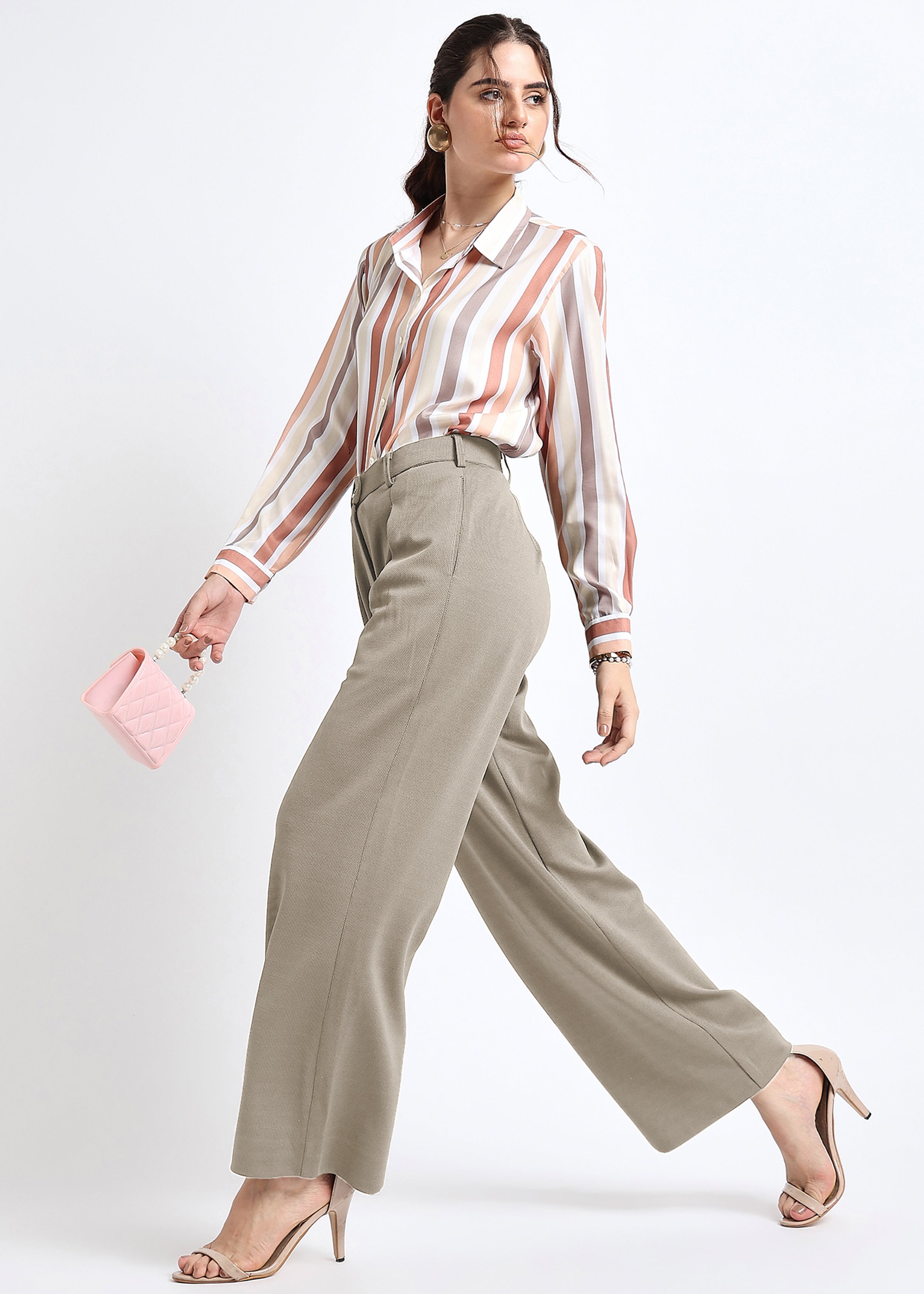 Off White Solid Front Pleated Trouser